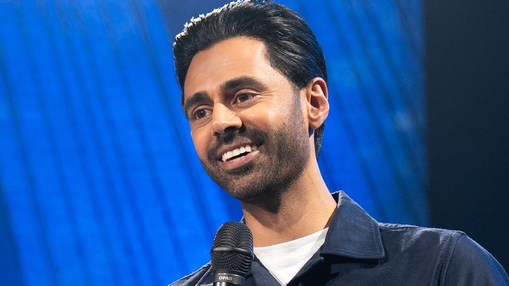 hasan minhaj off with his head